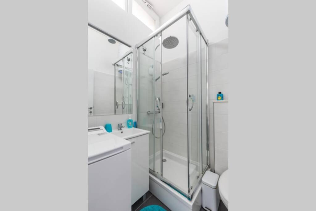 Banana Split Youth Apartment Екстериор снимка